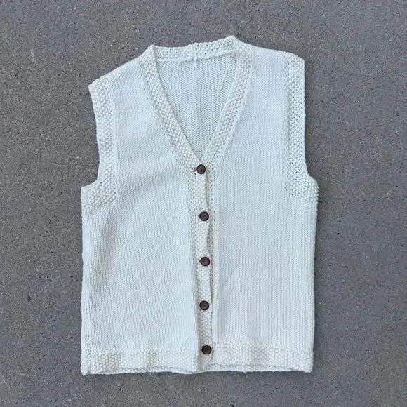 Vintage Cottagecore Cream Chunky Knit Boho Sweater Vest Medium? - Picture 1 of 6